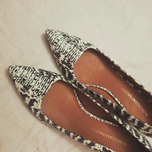 *NEW* Rebecca Minkoff Snake Print Midi-heels - Picture 2 of 4